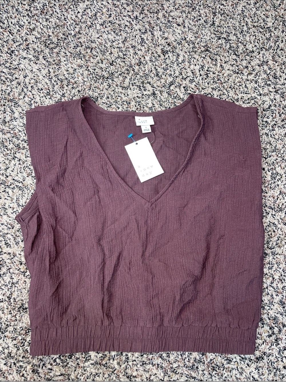A New Day Sleeveless V-Neck Smock Waist Cropped Tank Top - Brown XL NWT - Picture 2 of 4